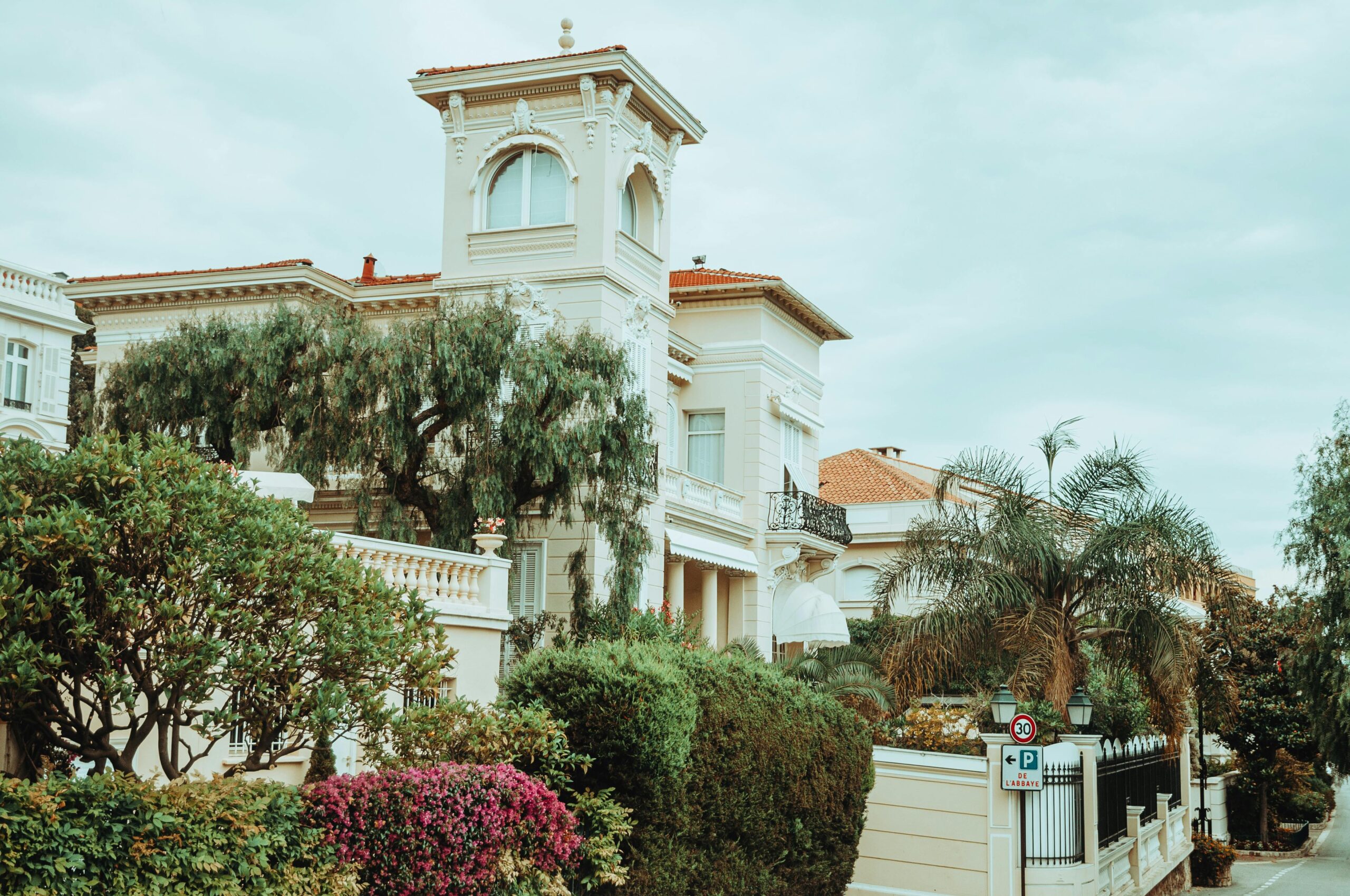 pexels-helen1-7372486